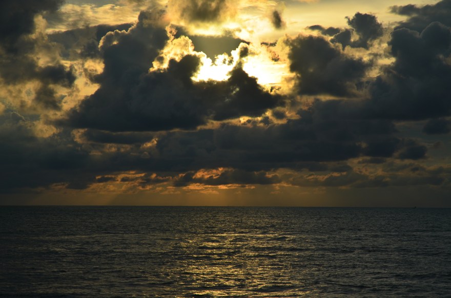 sunset-and-water-in-malaysia